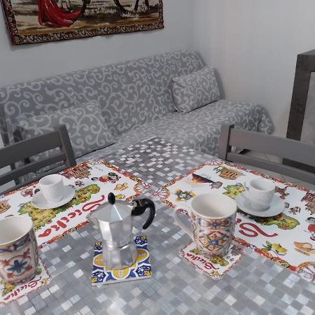 Etna Bella Home 卡塔尼亚 外观 照片